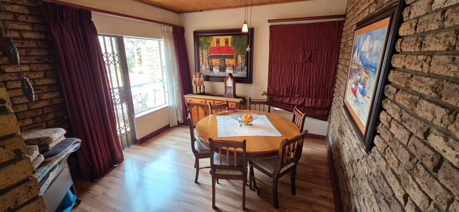 4 Bedroom Property for Sale in Three Rivers East Gauteng