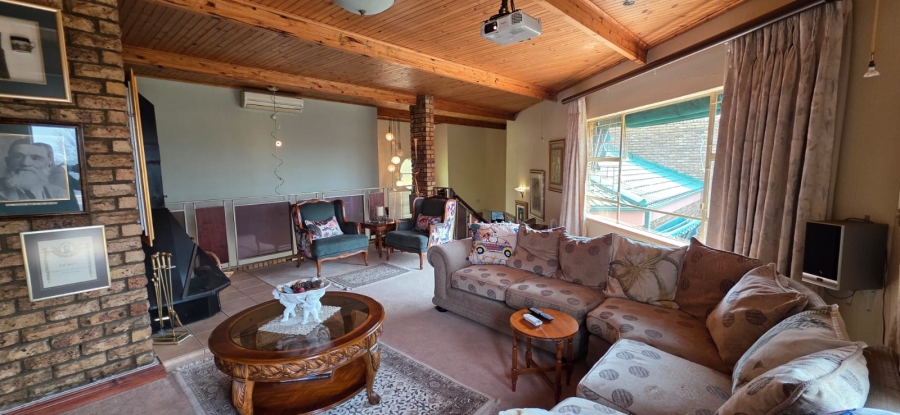 4 Bedroom Property for Sale in Three Rivers East Gauteng
