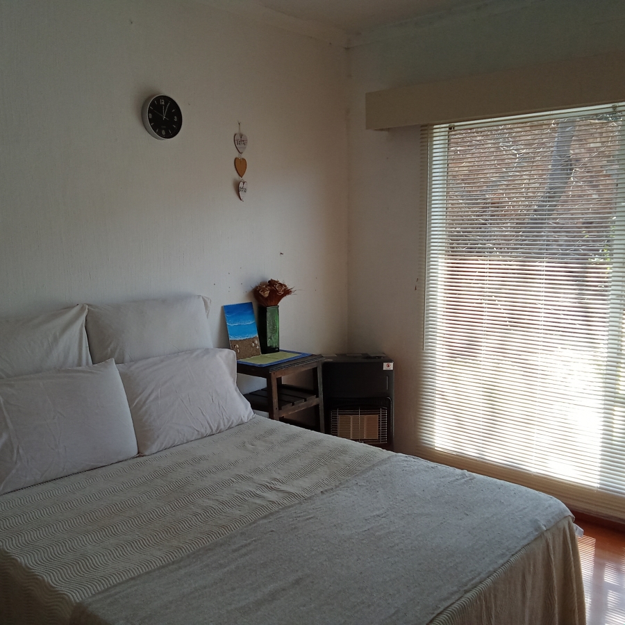 5 Bedroom Property for Sale in Helderkruin View Gauteng