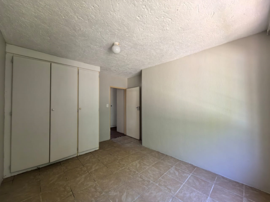 2 Bedroom Property for Sale in Gezina Gauteng