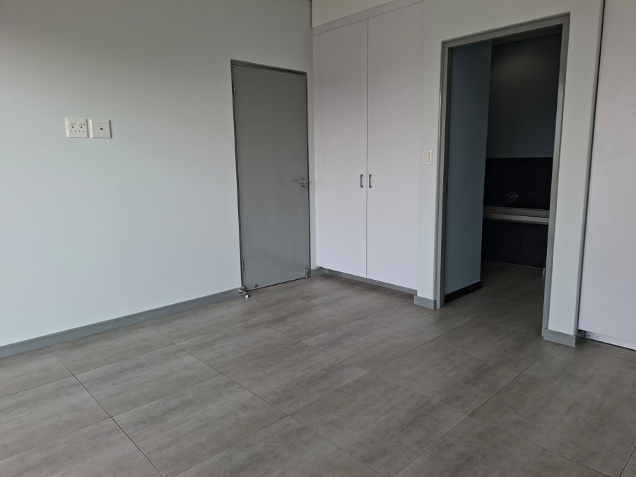 To Let 2 Bedroom Property for Rent in Bedfordview Gauteng