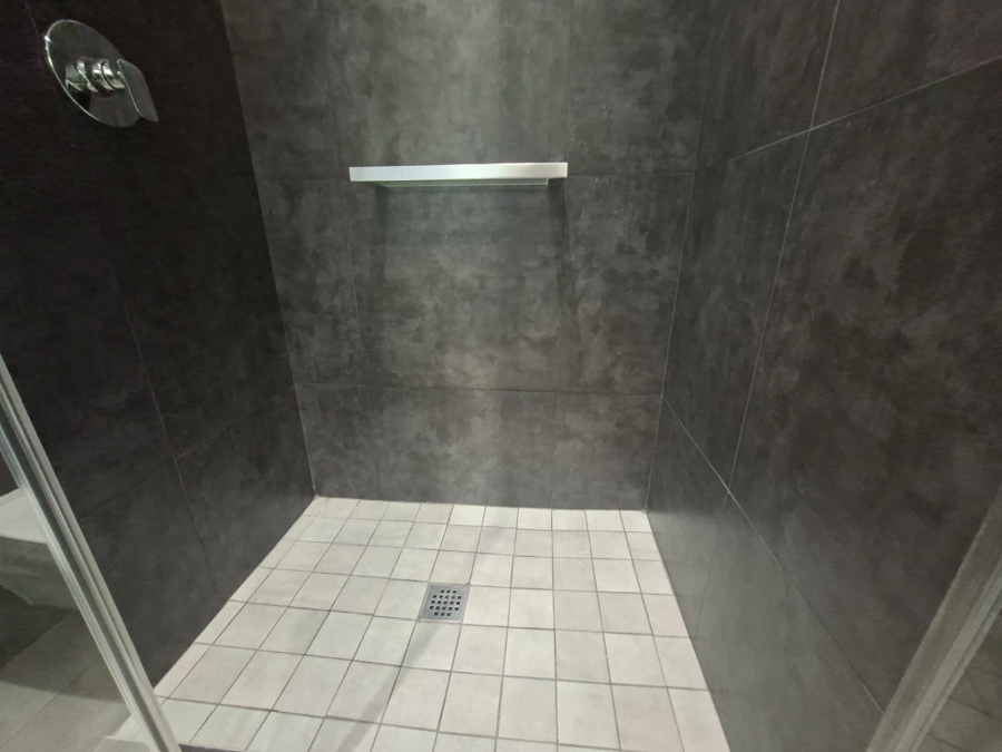 To Let 2 Bedroom Property for Rent in Bedfordview Gauteng