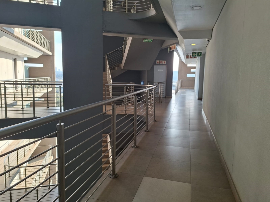 To Let 2 Bedroom Property for Rent in Bedfordview Gauteng