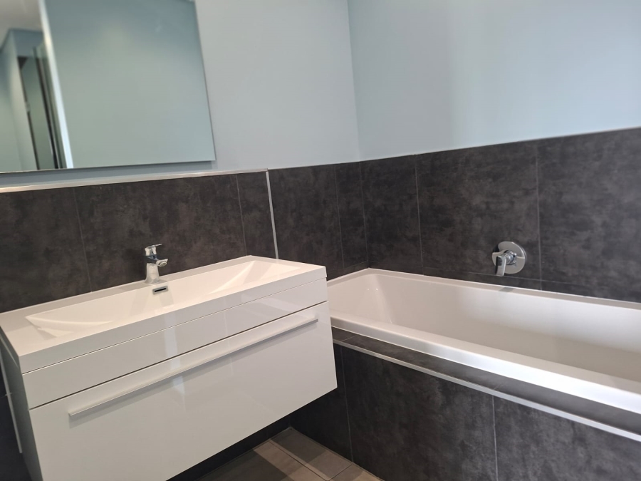 To Let 2 Bedroom Property for Rent in Bedfordview Gauteng