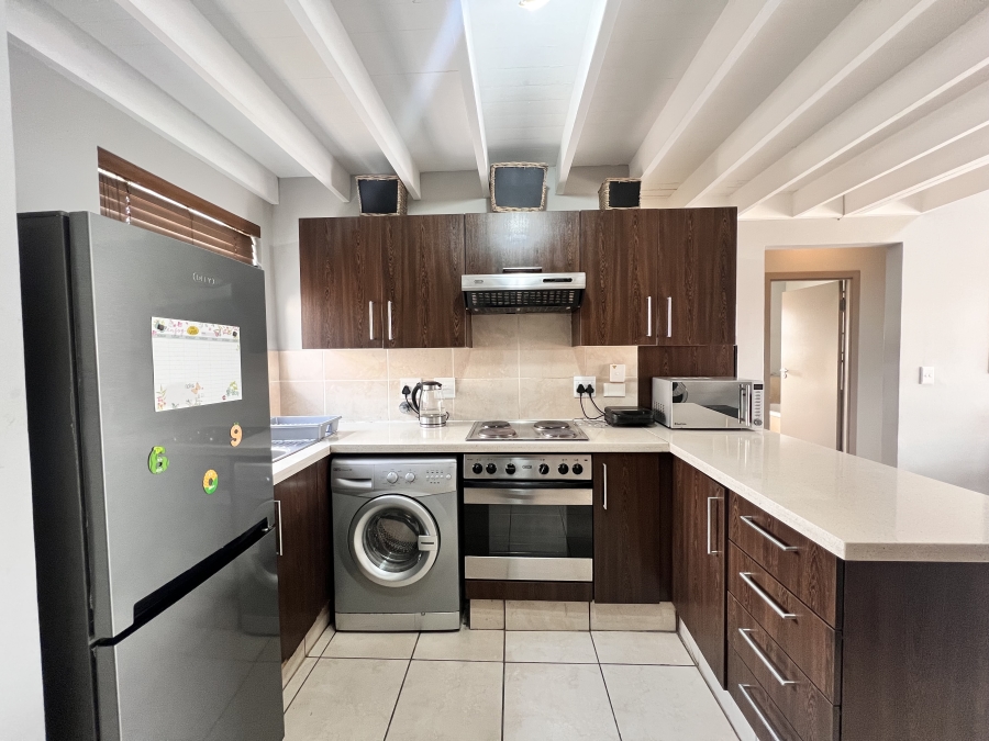 To Let 2 Bedroom Property for Rent in Sunninghill Gauteng