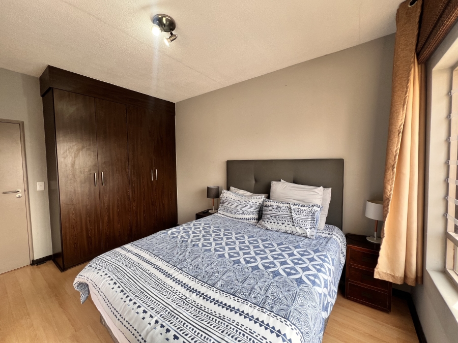 To Let 2 Bedroom Property for Rent in Sunninghill Gauteng