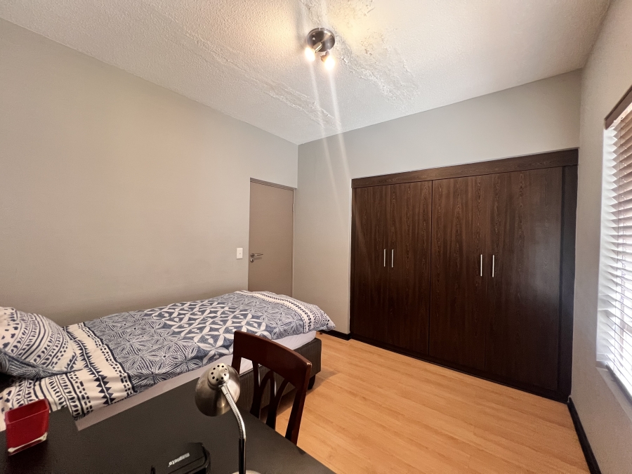 To Let 2 Bedroom Property for Rent in Sunninghill Gauteng