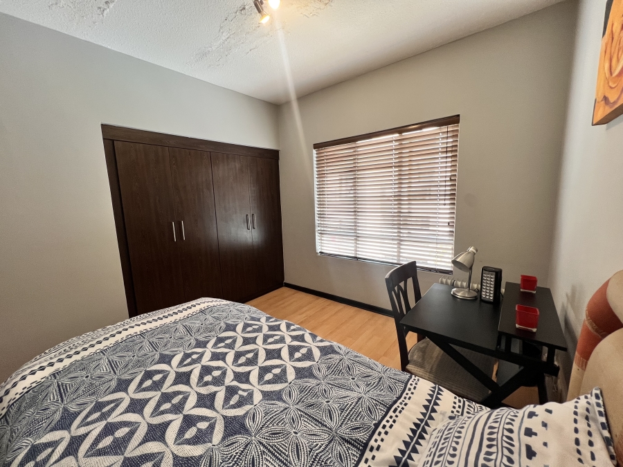To Let 2 Bedroom Property for Rent in Sunninghill Gauteng