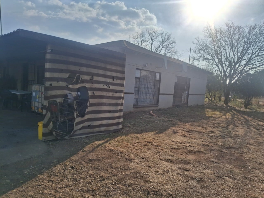 2 Bedroom Property for Sale in Unitas Park Gauteng
