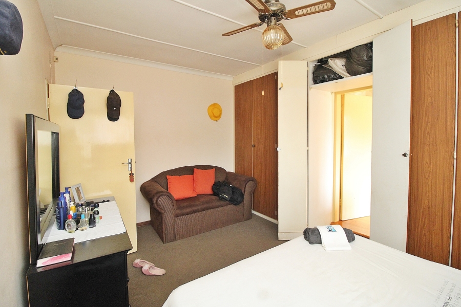 To Let 4 Bedroom Property for Rent in Marlands Gauteng