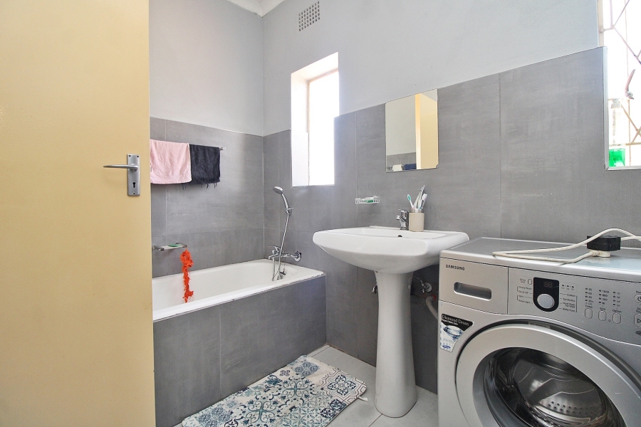 To Let 4 Bedroom Property for Rent in Marlands Gauteng