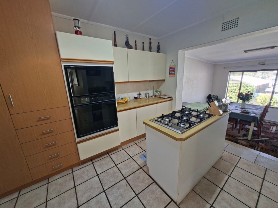 3 Bedroom Property for Sale in Kenmare Gauteng