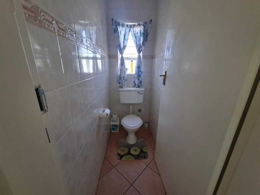 3 Bedroom Property for Sale in Kenmare Gauteng