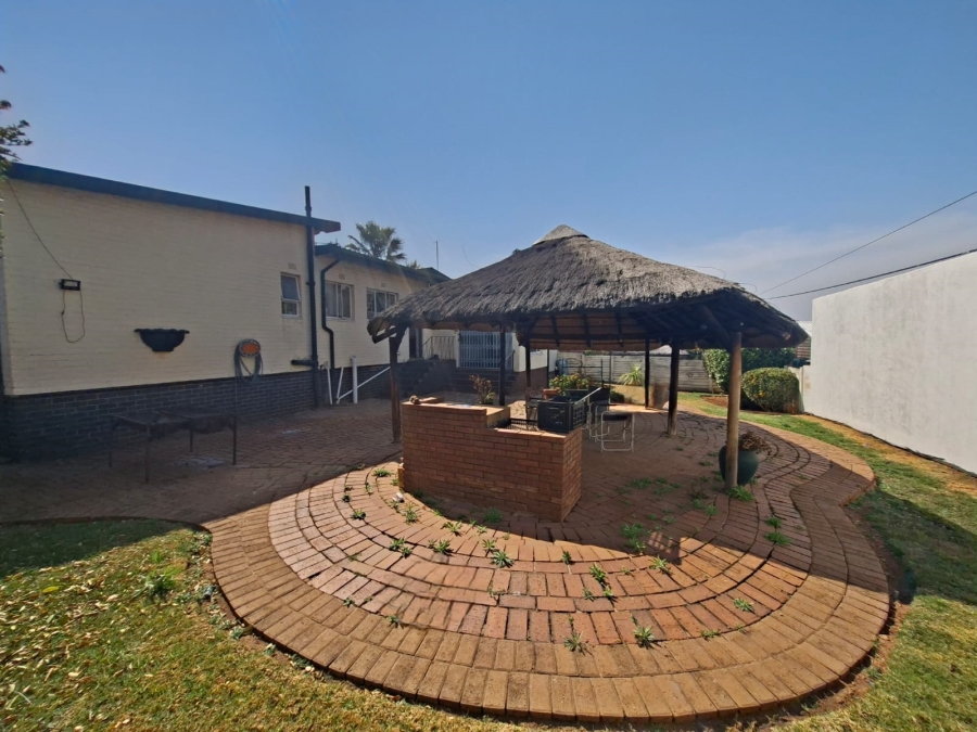 3 Bedroom Property for Sale in Kenmare Gauteng