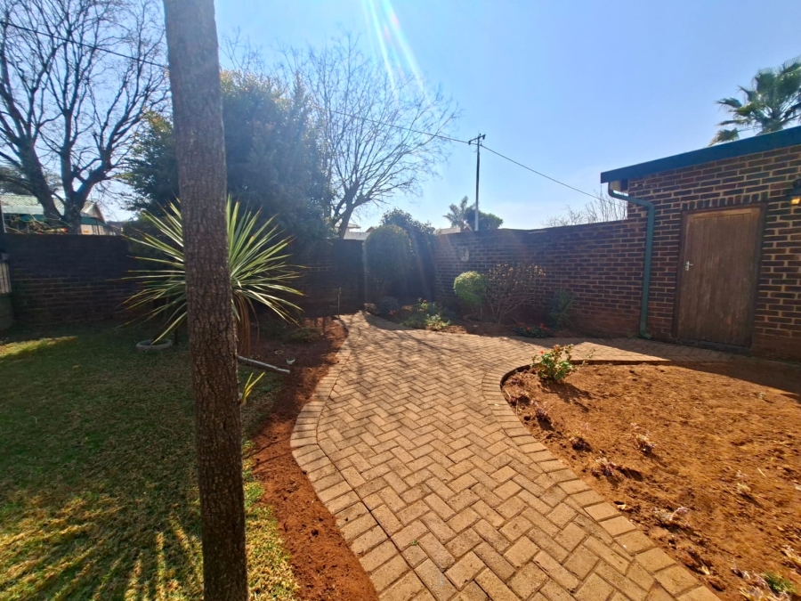 3 Bedroom Property for Sale in Kenmare Gauteng