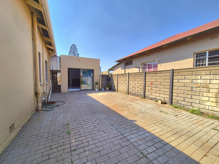 3 Bedroom Property for Sale in Brenthurst Gauteng