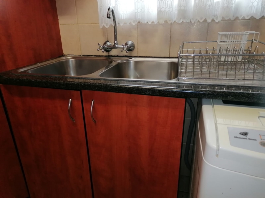 2 Bedroom Property for Sale in Benoni Central Gauteng