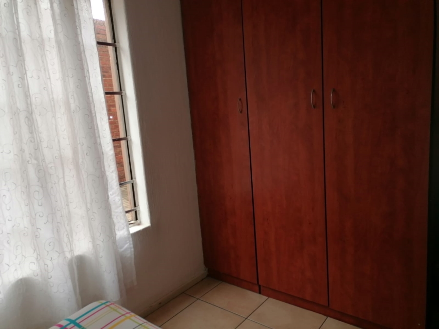 2 Bedroom Property for Sale in Benoni Central Gauteng