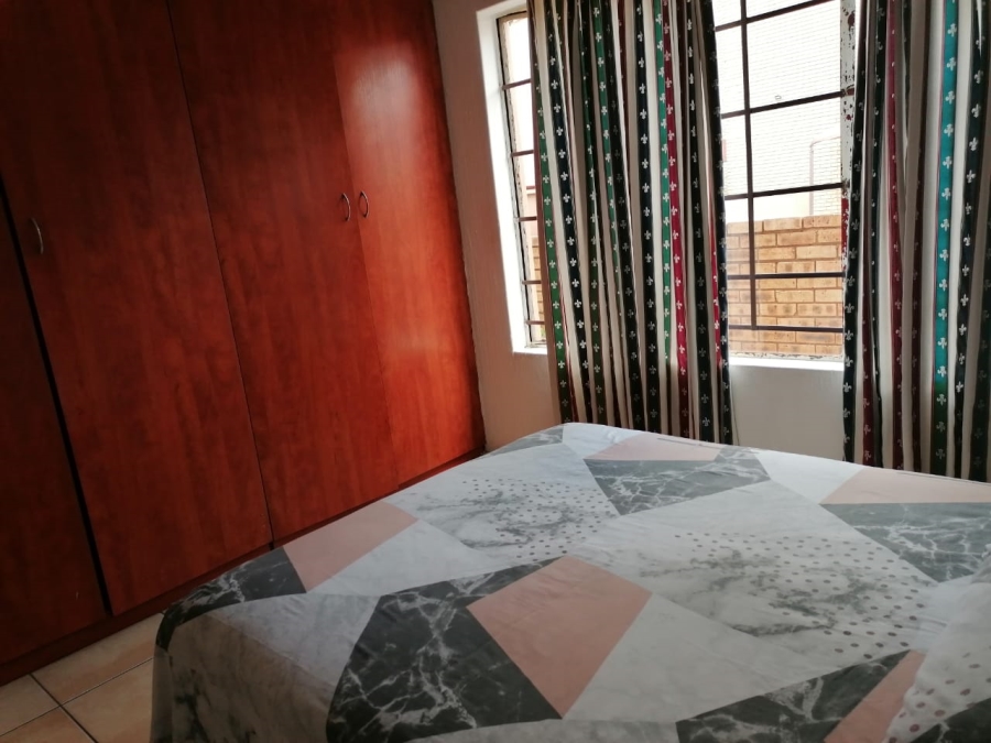 2 Bedroom Property for Sale in Benoni Central Gauteng