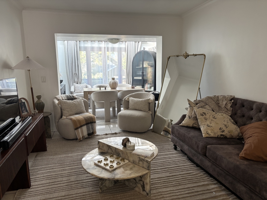 2 Bedroom Property for Sale in Waverley Gauteng