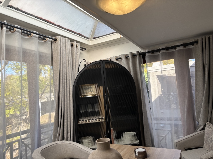 2 Bedroom Property for Sale in Waverley Gauteng