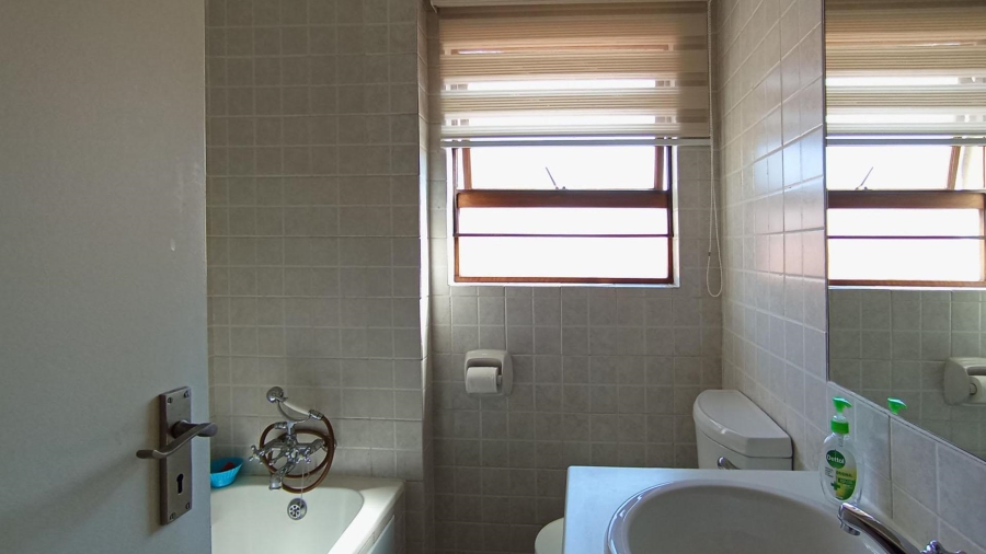 2 Bedroom Property for Sale in Paulshof Gauteng