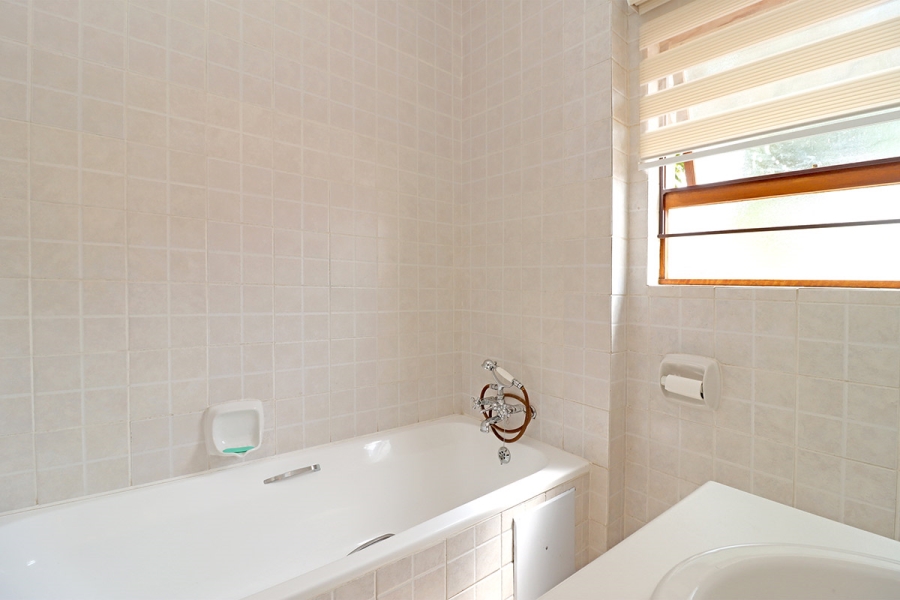 2 Bedroom Property for Sale in Paulshof Gauteng
