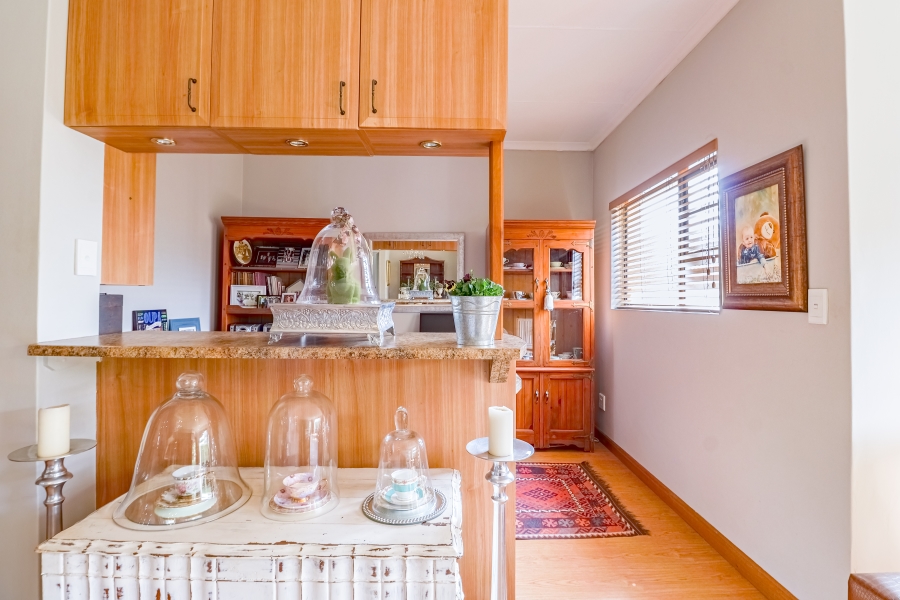 3 Bedroom Property for Sale in The Retreat Gauteng