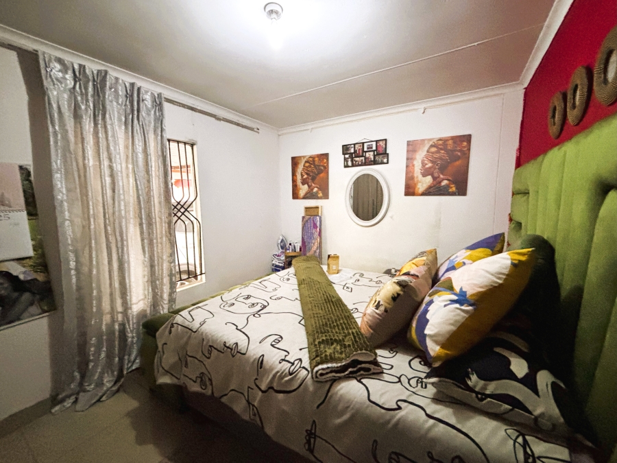 2 Bedroom Property for Sale in Windmill Park Gauteng
