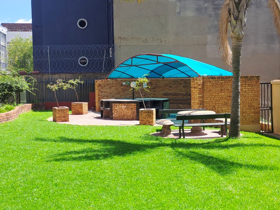 To Let 2 Bedroom Property for Rent in Parktown Gauteng