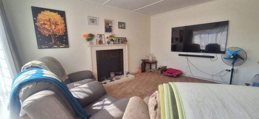3 Bedroom Property for Sale in Kenmare Gauteng