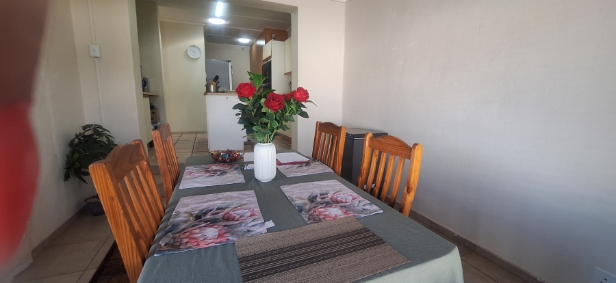 3 Bedroom Property for Sale in Kenmare Gauteng