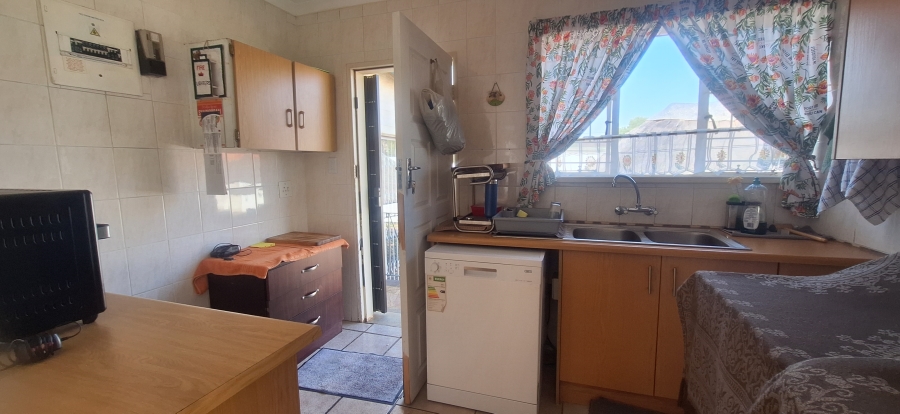 3 Bedroom Property for Sale in Kenmare Gauteng