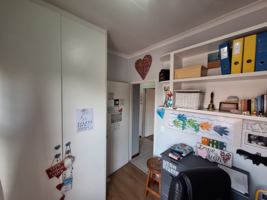 3 Bedroom Property for Sale in Clarens Park Gauteng