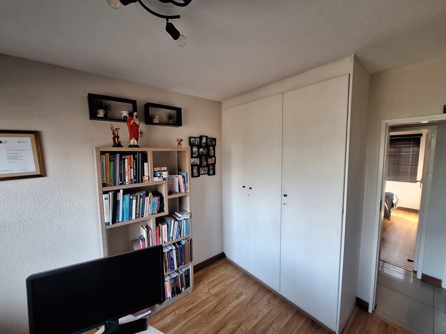 3 Bedroom Property for Sale in Primrose Hill Gauteng