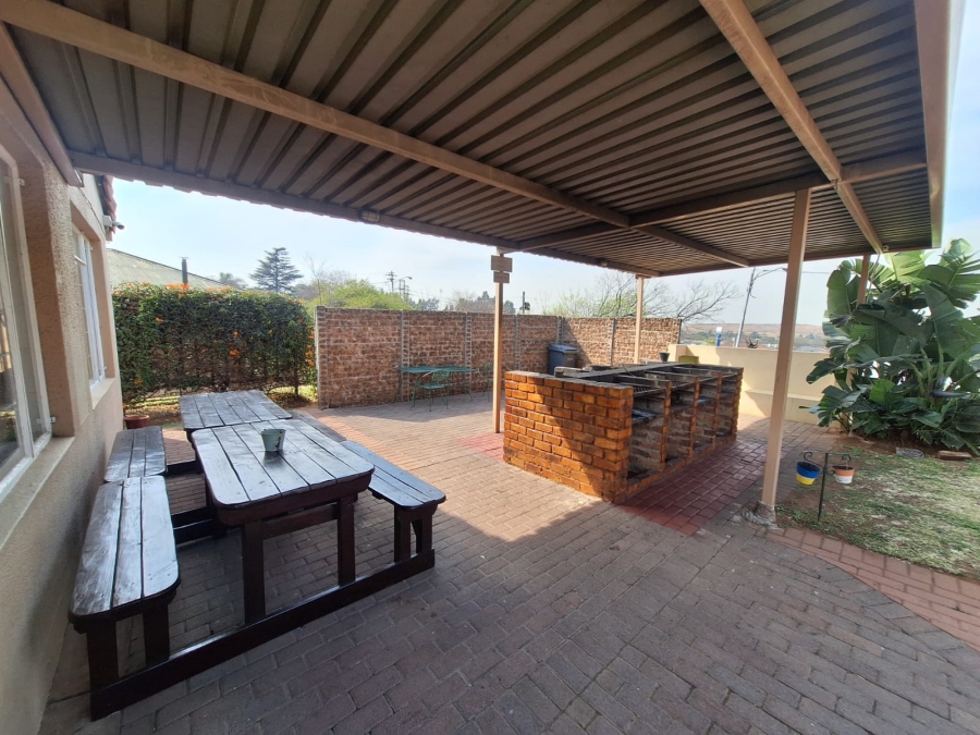 3 Bedroom Property for Sale in Primrose Hill Gauteng