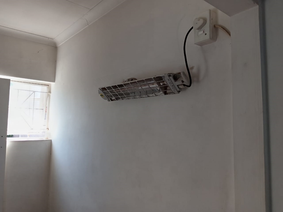 4 Bedroom Property for Sale in Witpoortjie Gauteng