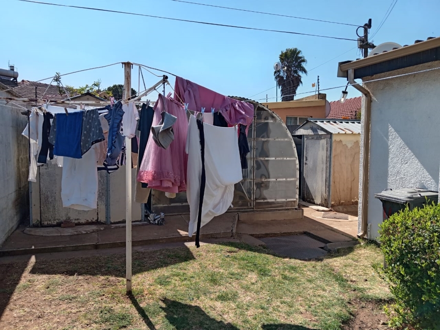 4 Bedroom Property for Sale in Witpoortjie Gauteng