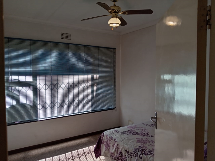 4 Bedroom Property for Sale in Witpoortjie Gauteng