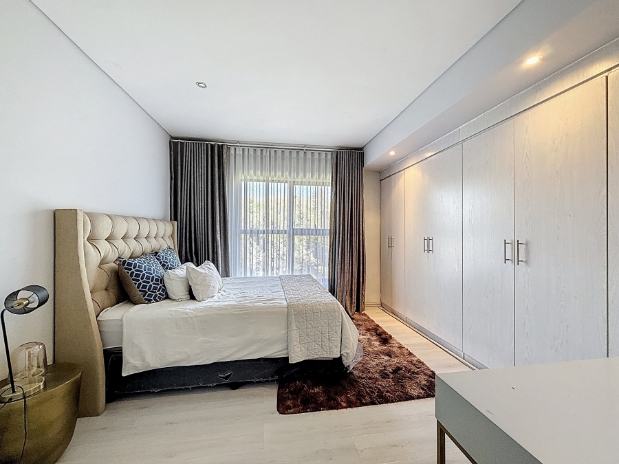 2 Bedroom Property for Sale in Lombardy Estate Gauteng