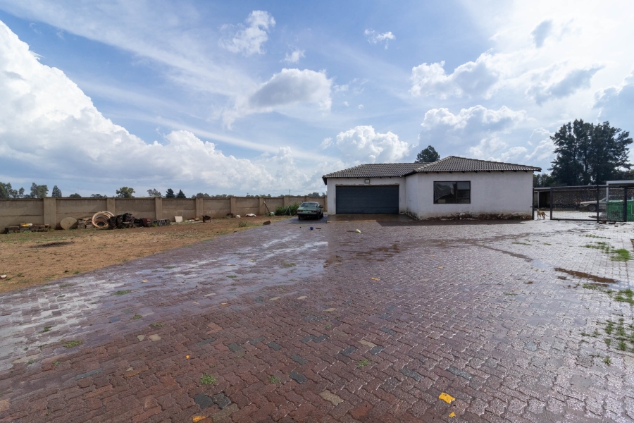 5 Bedroom Property for Sale in Highbury Gauteng