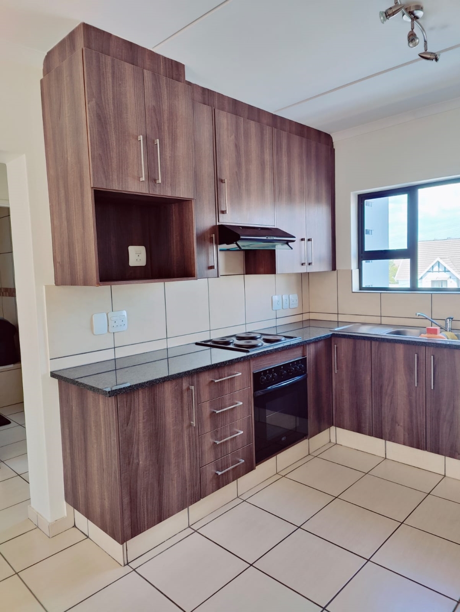 To Let 3 Bedroom Property for Rent in Barbeque Downs Gauteng
