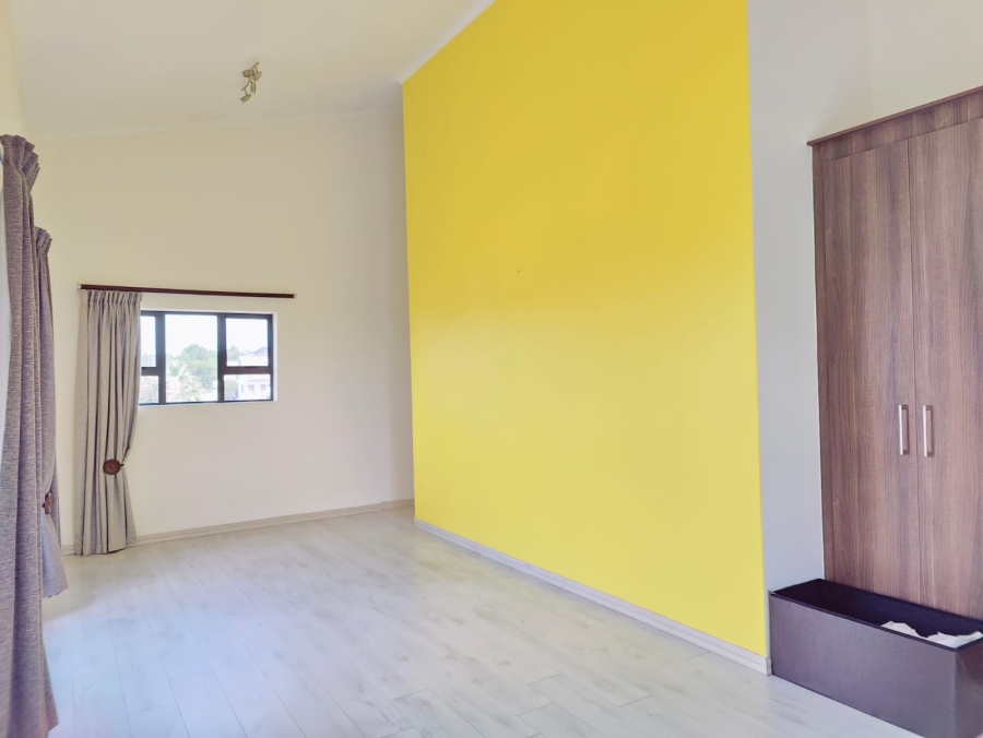 To Let 3 Bedroom Property for Rent in Barbeque Downs Gauteng