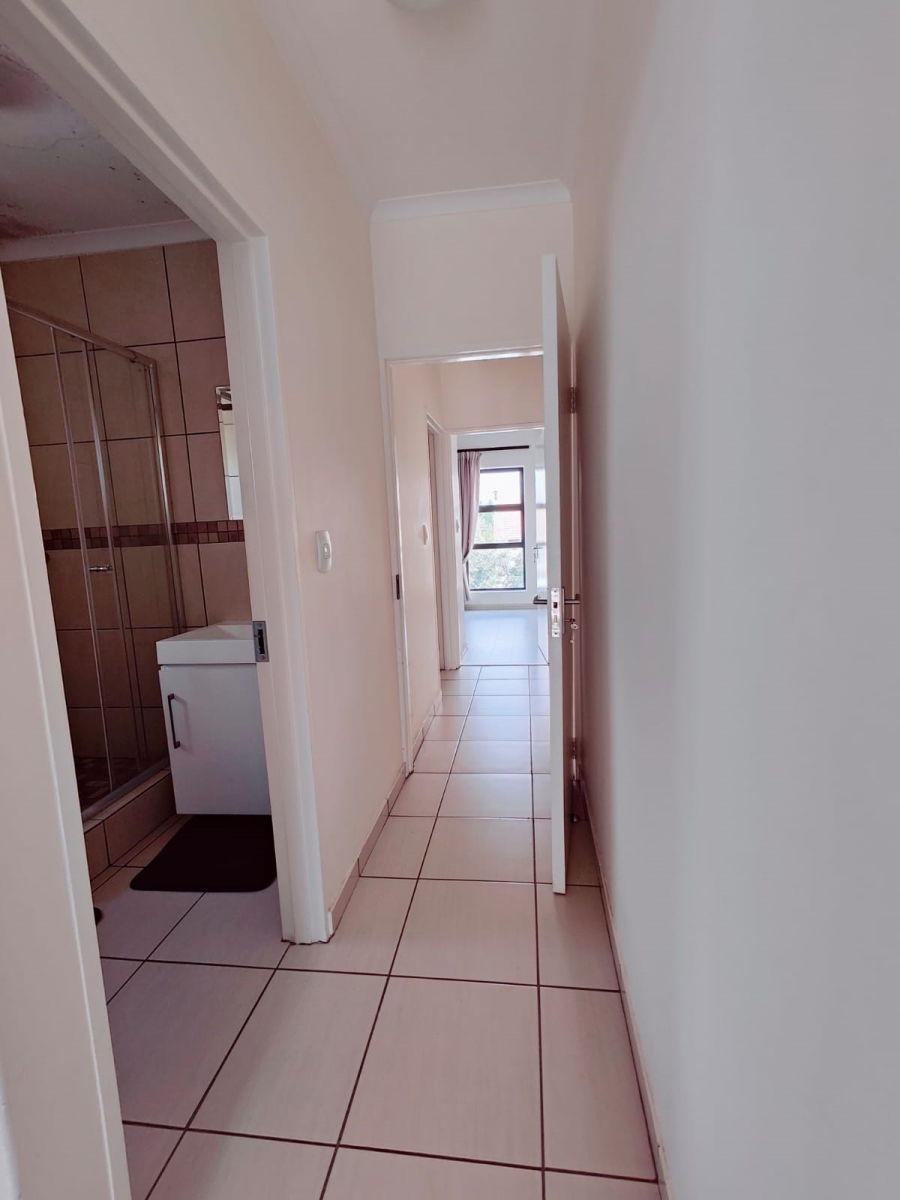 To Let 3 Bedroom Property for Rent in Barbeque Downs Gauteng