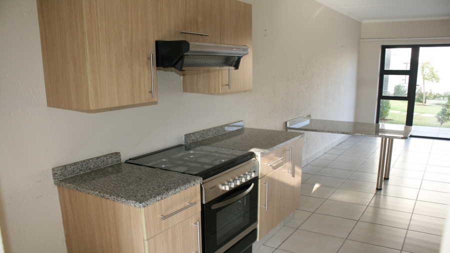 To Let 1 Bedroom Property for Rent in Beverley Gauteng