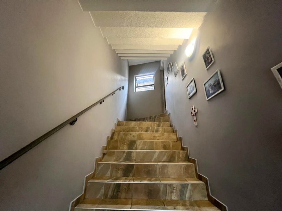 3 Bedroom Property for Sale in Misty Bay Gauteng