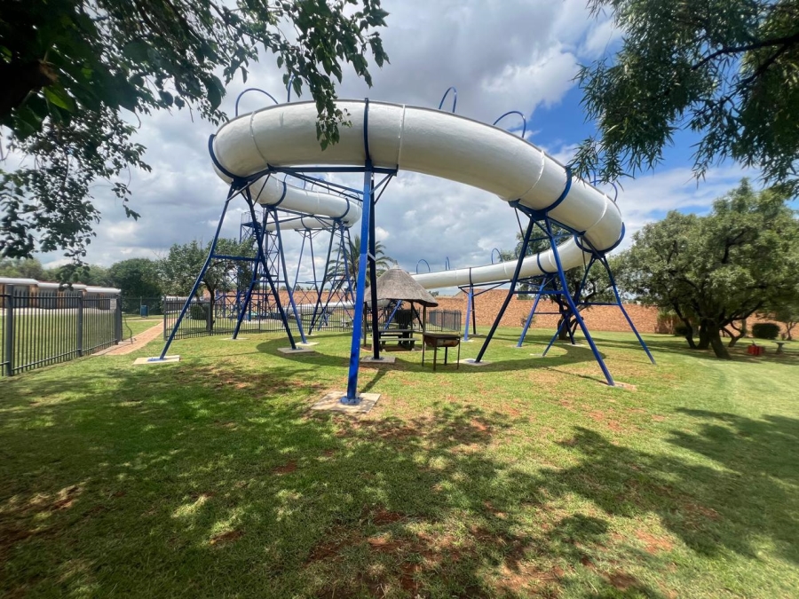 3 Bedroom Property for Sale in Misty Bay Gauteng