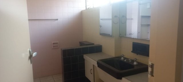 4 Bedroom Property for Sale in Selcourt Gauteng