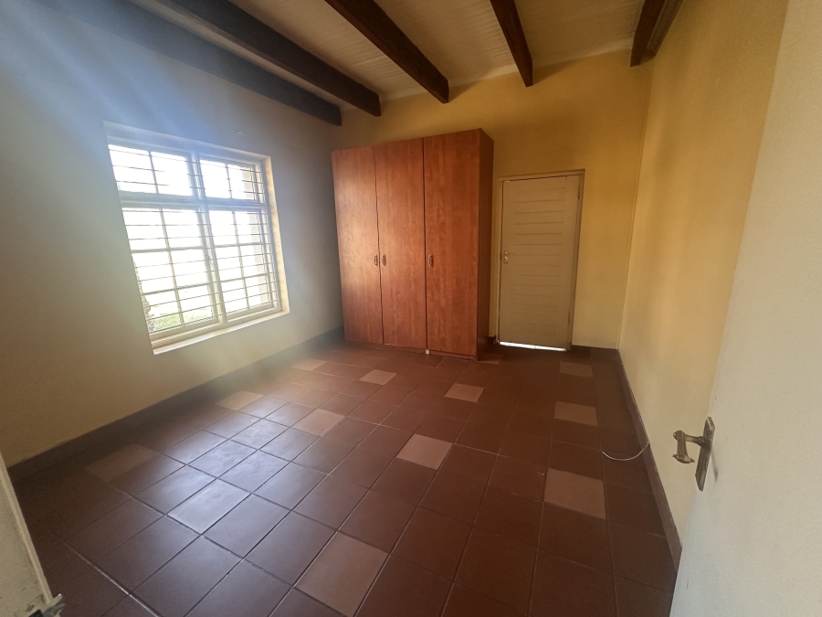 To Let 3 Bedroom Property for Rent in Lanseria Gauteng