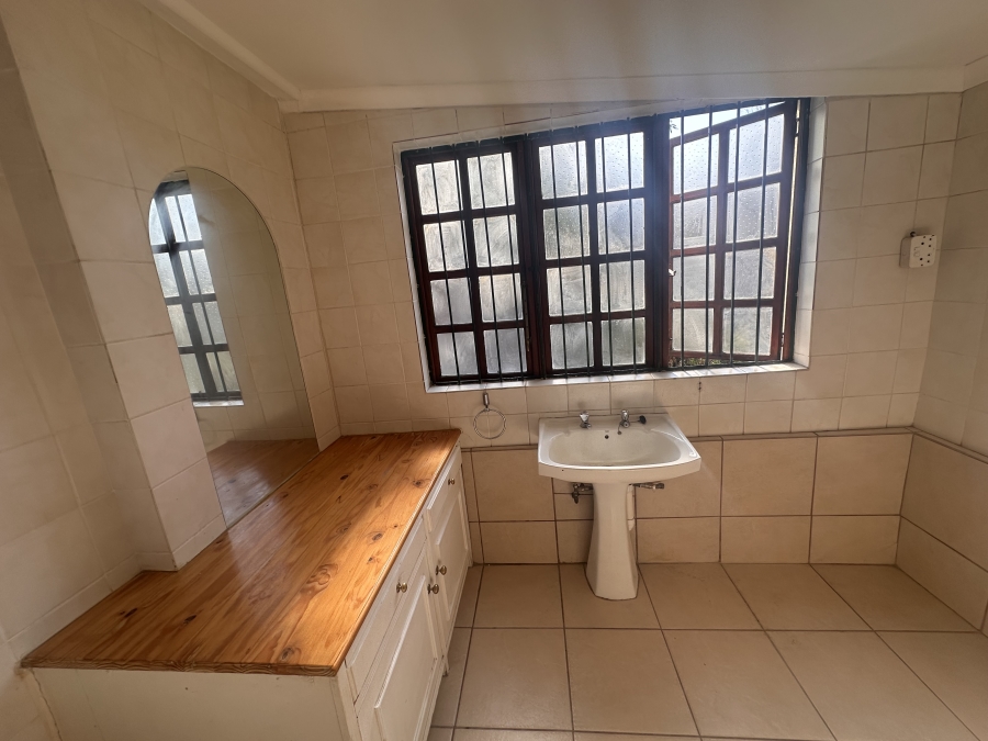 To Let 3 Bedroom Property for Rent in Lanseria Gauteng